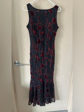Vtg 90’s y2k Sleeveless Black midi Dress mesh burnout floral mermaid hem